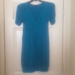 SMOKE FREE HOUSE Blue 1X Empire Waist Dress by 21